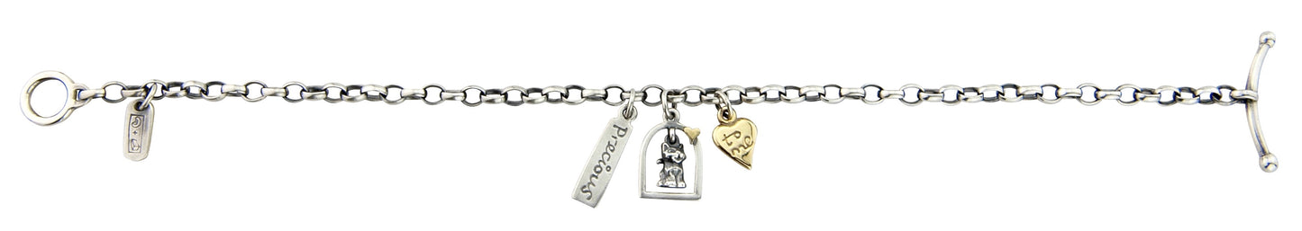 Precious to Me (Cat), bracelet