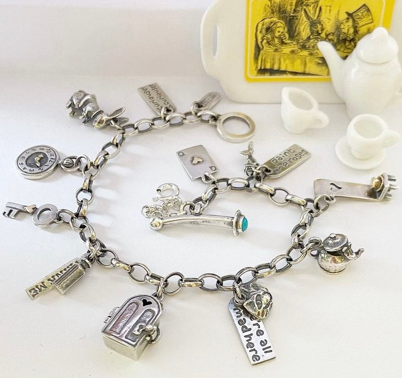 Names of different charm on sale bracelets